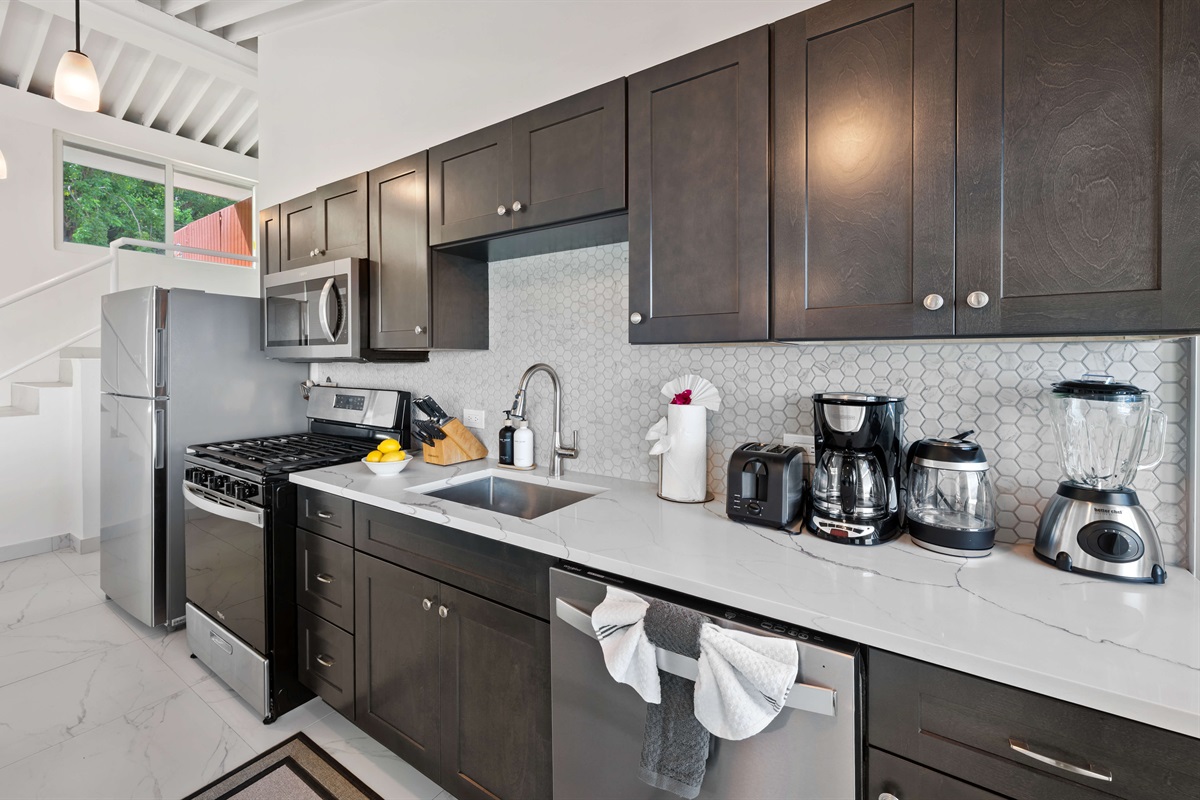 New kitchen with everything you need to cook while on vacation