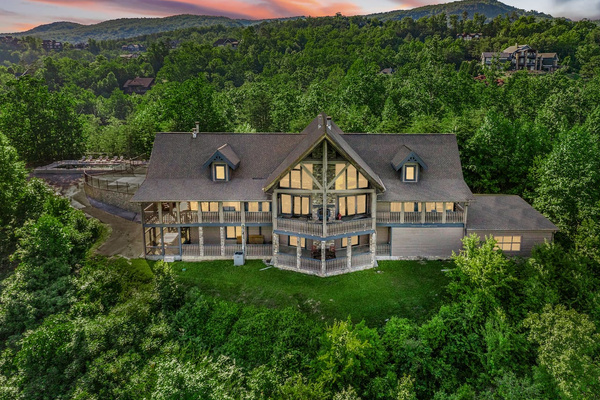Majestica in Sevierville, TN