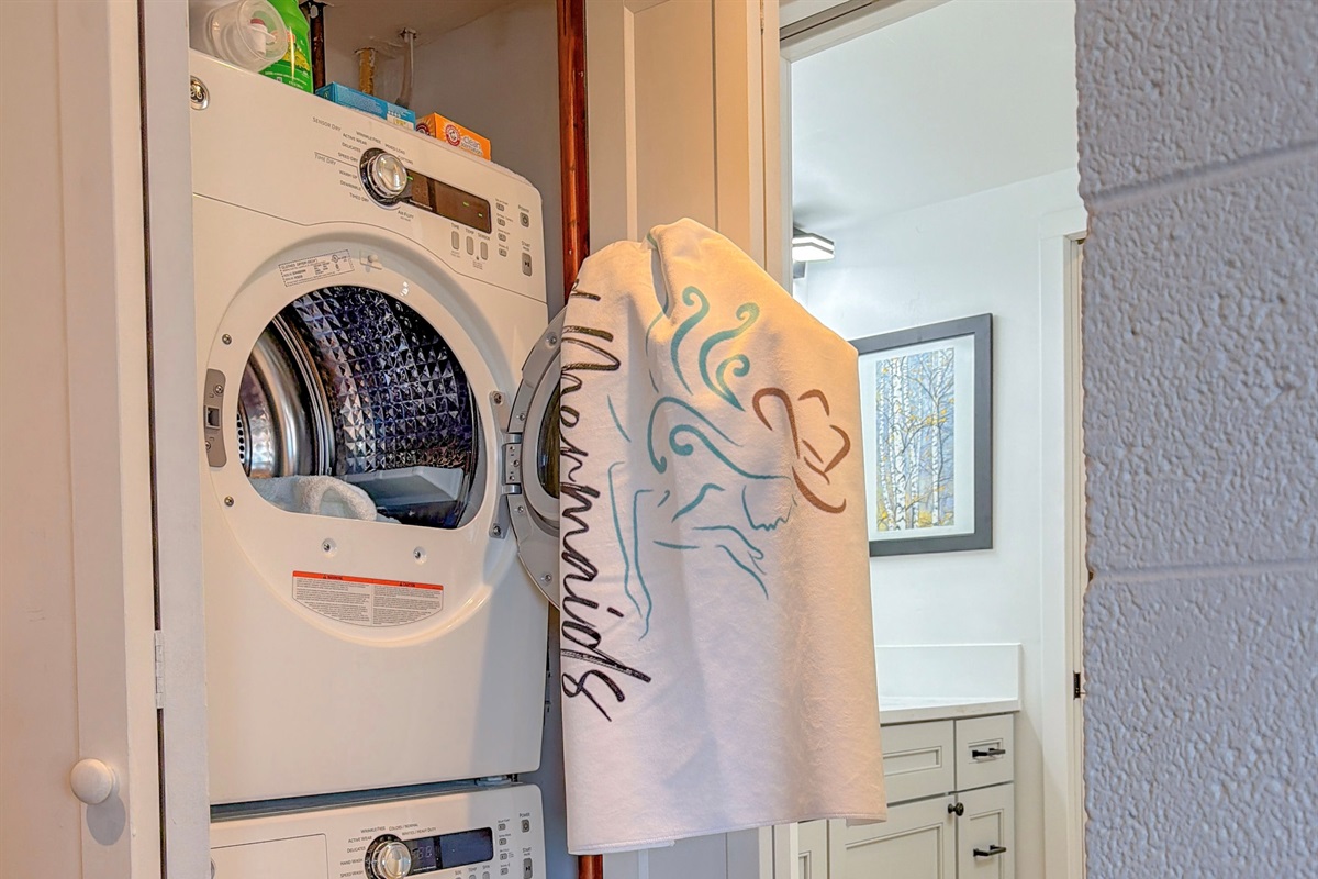 Rare condo amenity! - Washing machine and dryer in your unit!