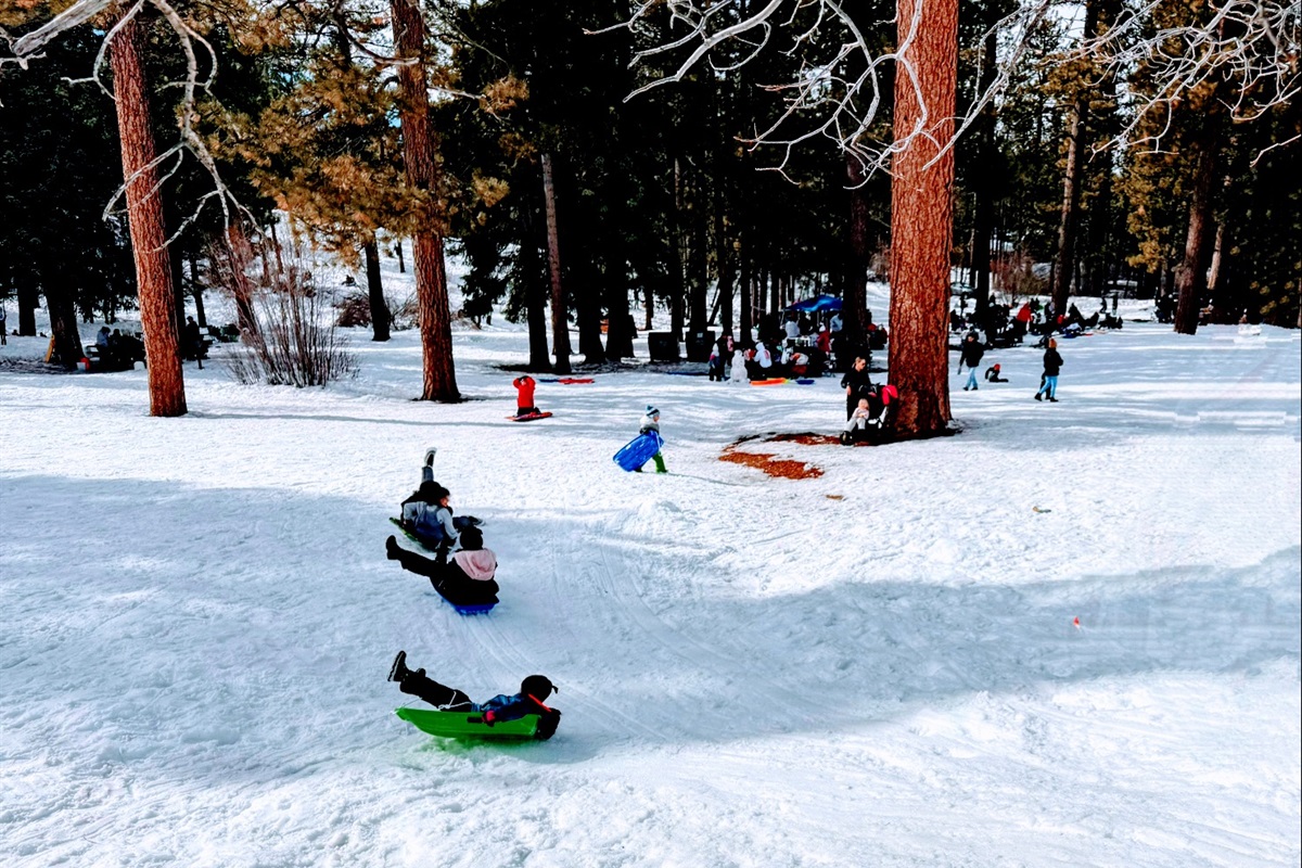 5 minute walk to Aspen glen picnic area 