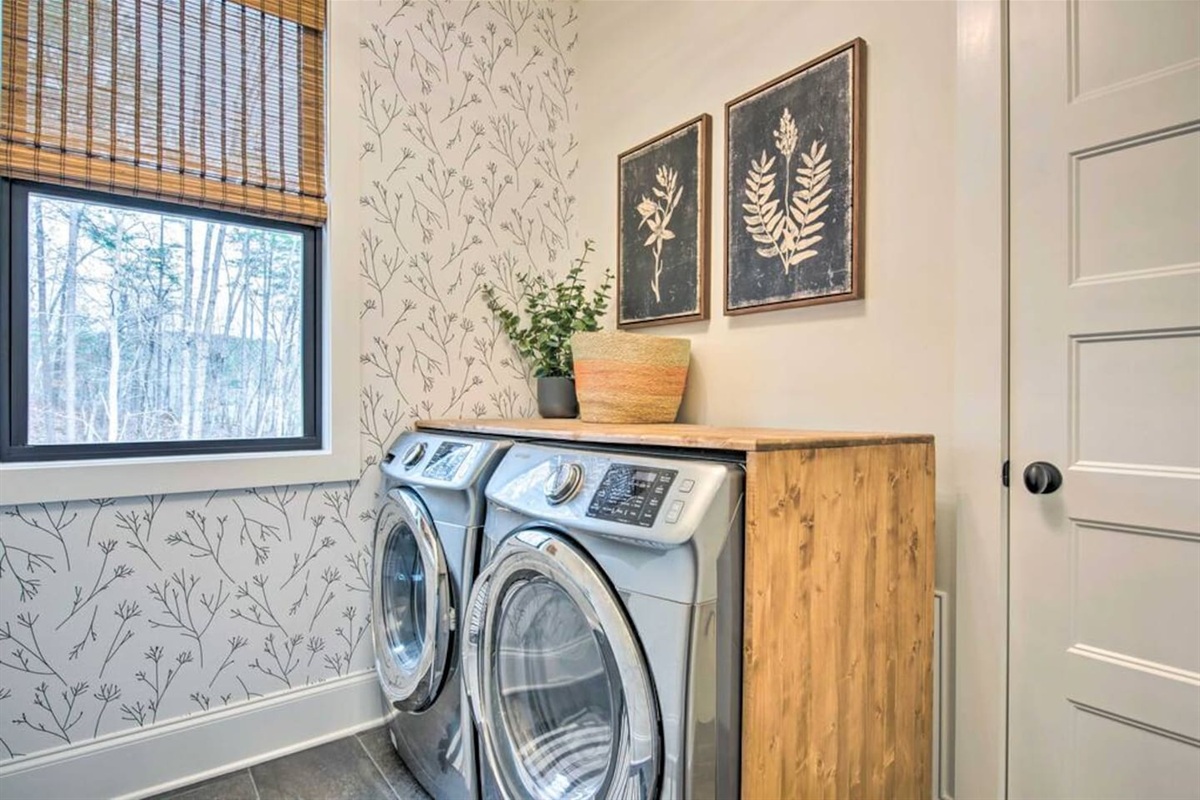 In-Unit Laundry