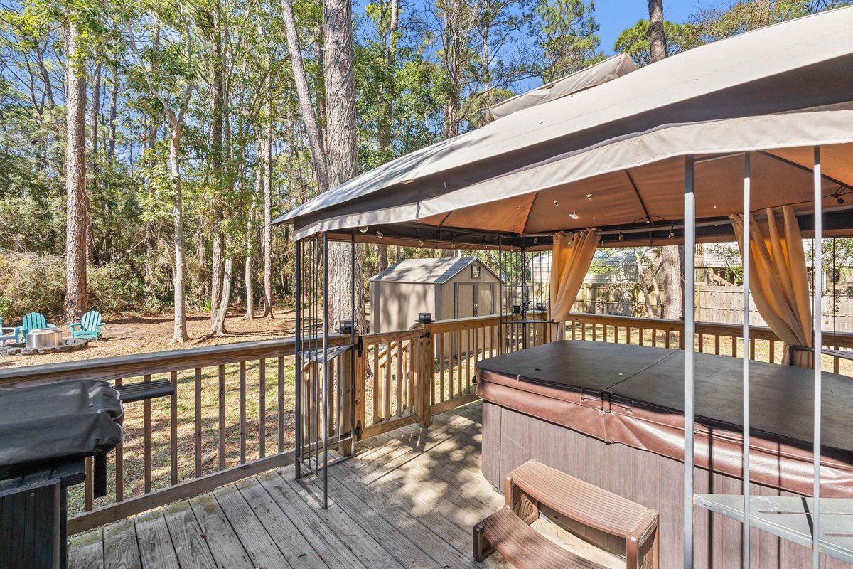 Hot Tub on Back Deck