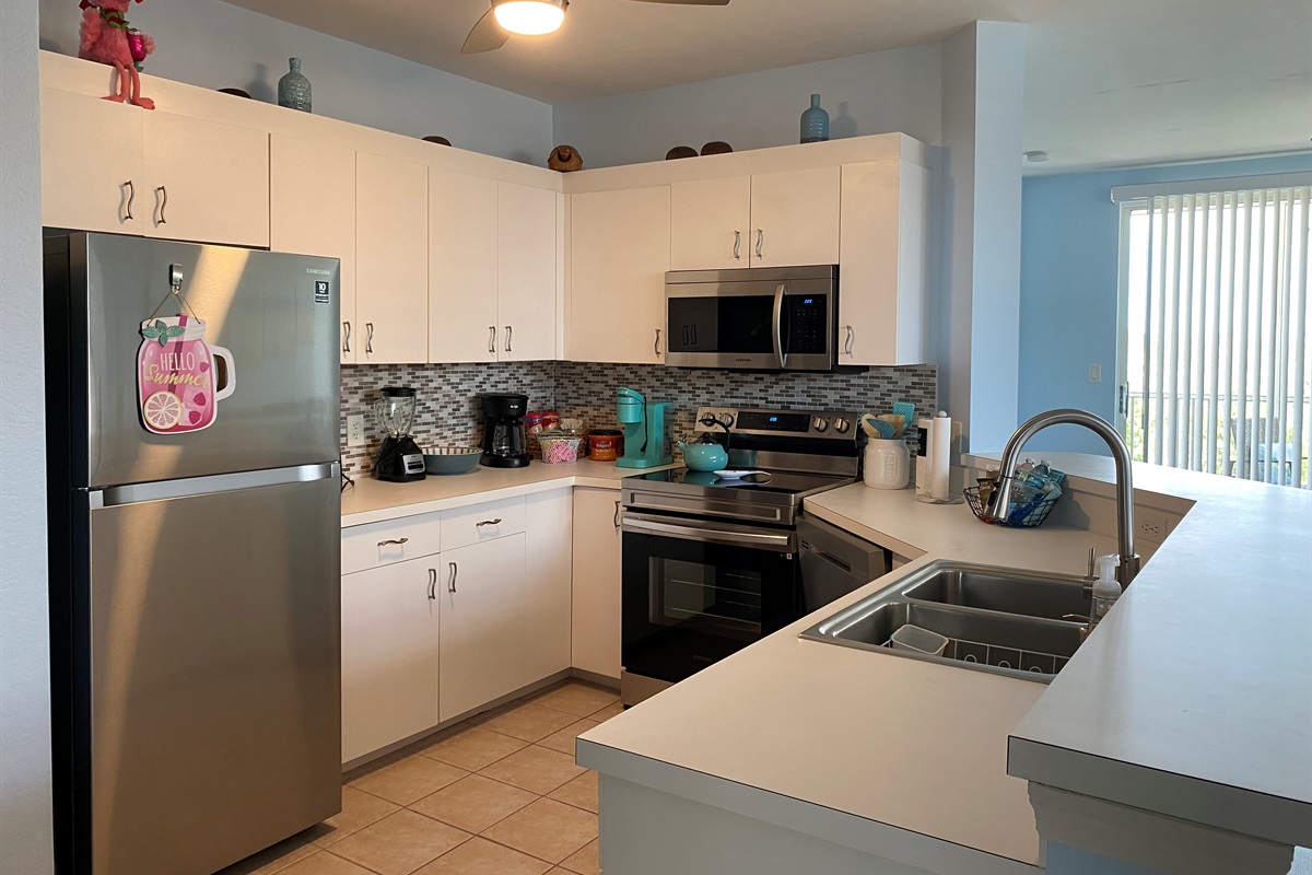 Fully stocked Kitchen