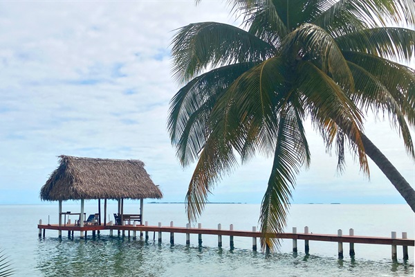 Neighboring dock for your daytime use