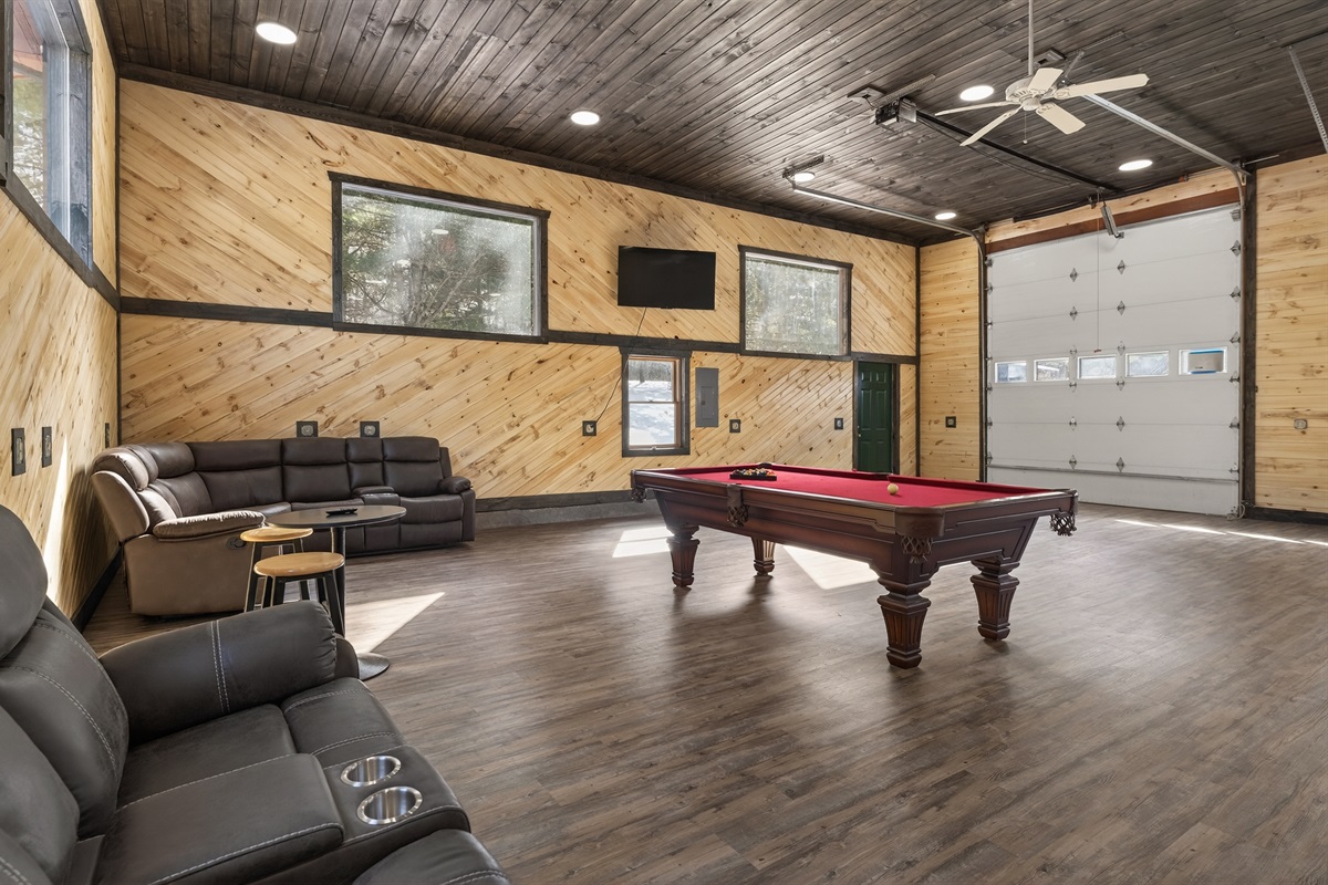 Huge game room