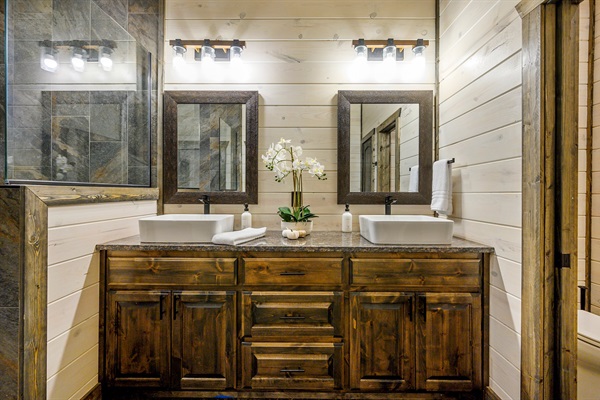 Luxury meets comfort: A spacious ensuite steps from your king suite.