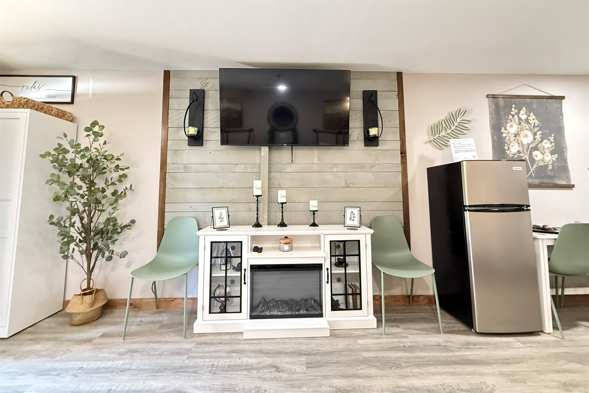 Popcorn, PJs, and your favorite movie — this is what vacation nights are made for