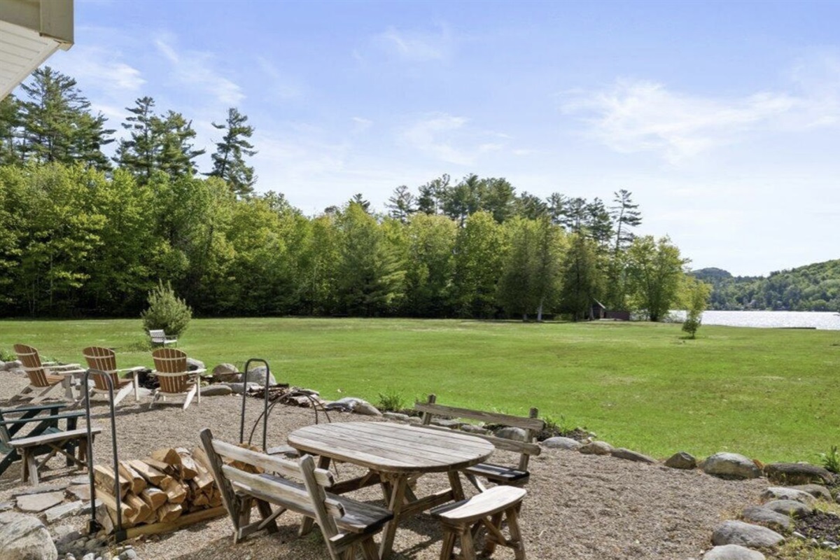 Schroon Lake Waterfront w/ Hot Tub 19 beds ADK Lakefront Property