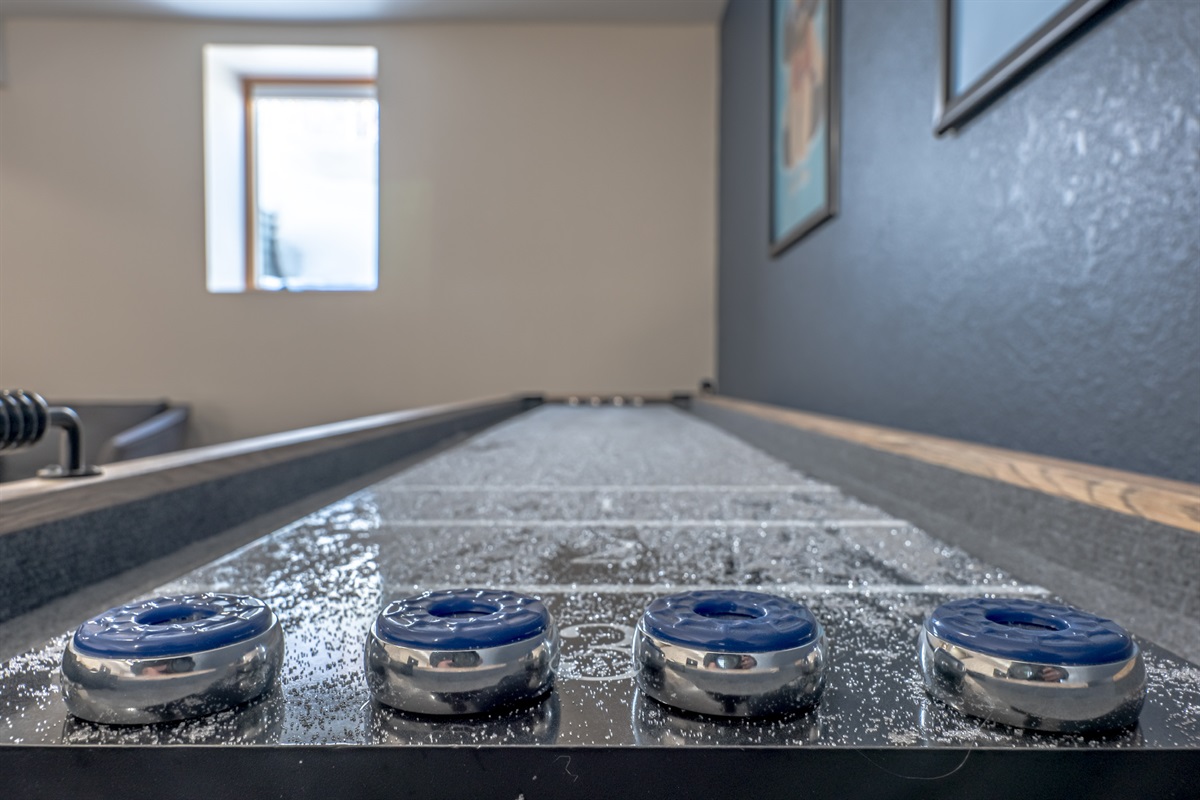 9' Shuffleboard
