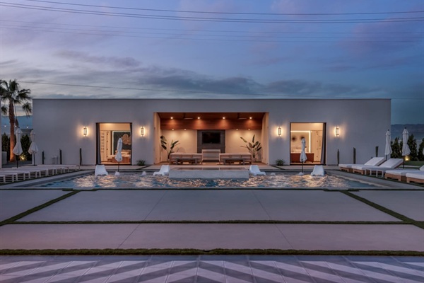 Guest House and Pool