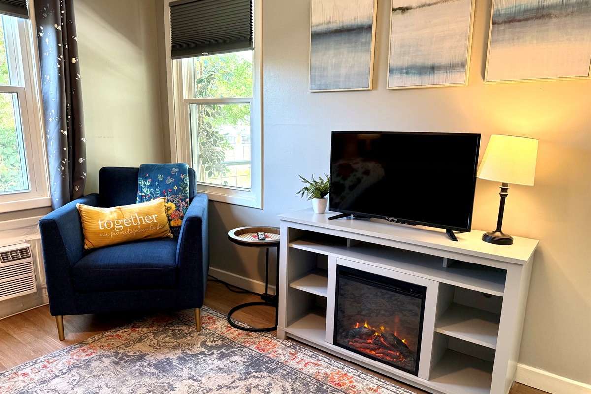 Electrice fireplace for ambiance.