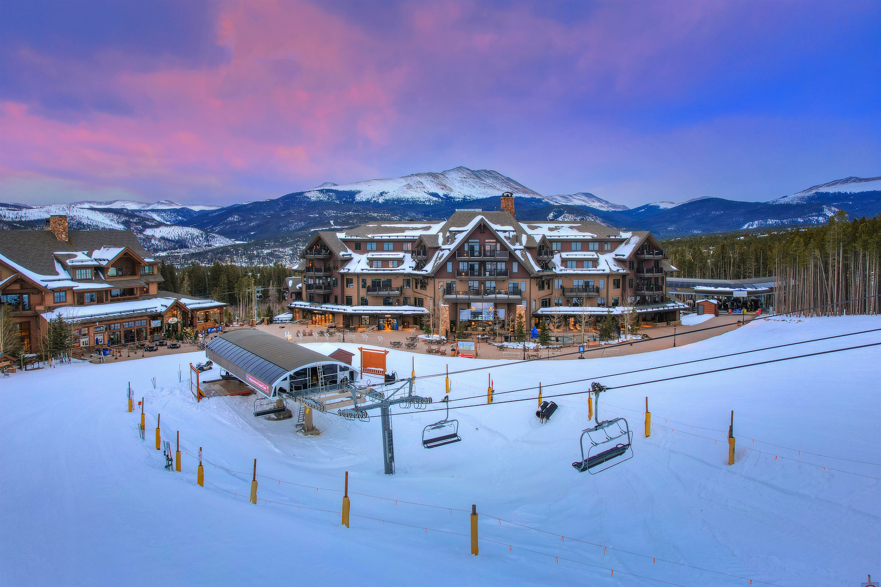 Exterior view from Ski Resort