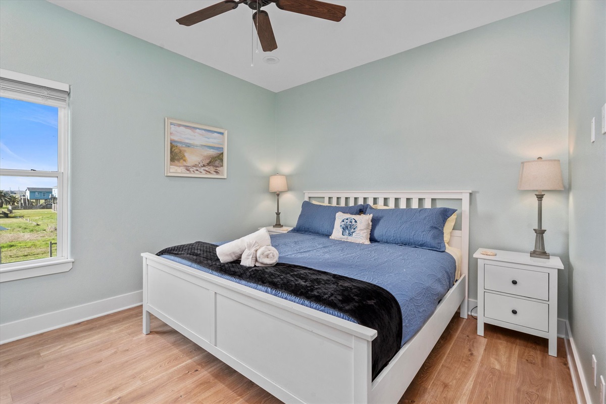 578b5bd8faa8493fb816bdd2f832b914 Large | Beachhouse | Texas | TX | Vacation Homes | Galveston | Crystal Beach | Kokomo | Breezy Days | Beachfront Elegance | Sunrise Serenity | Southern Sands Property Management, LLC