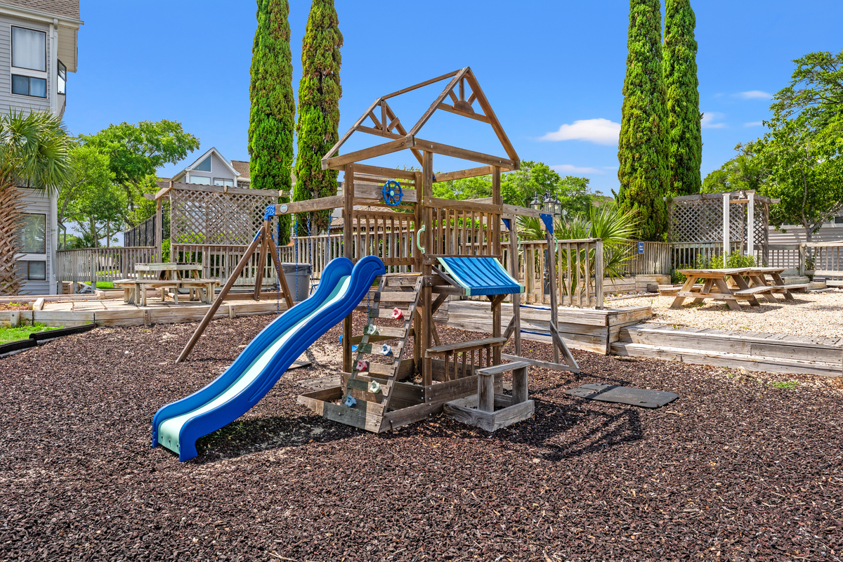 Kids play ground right on site
