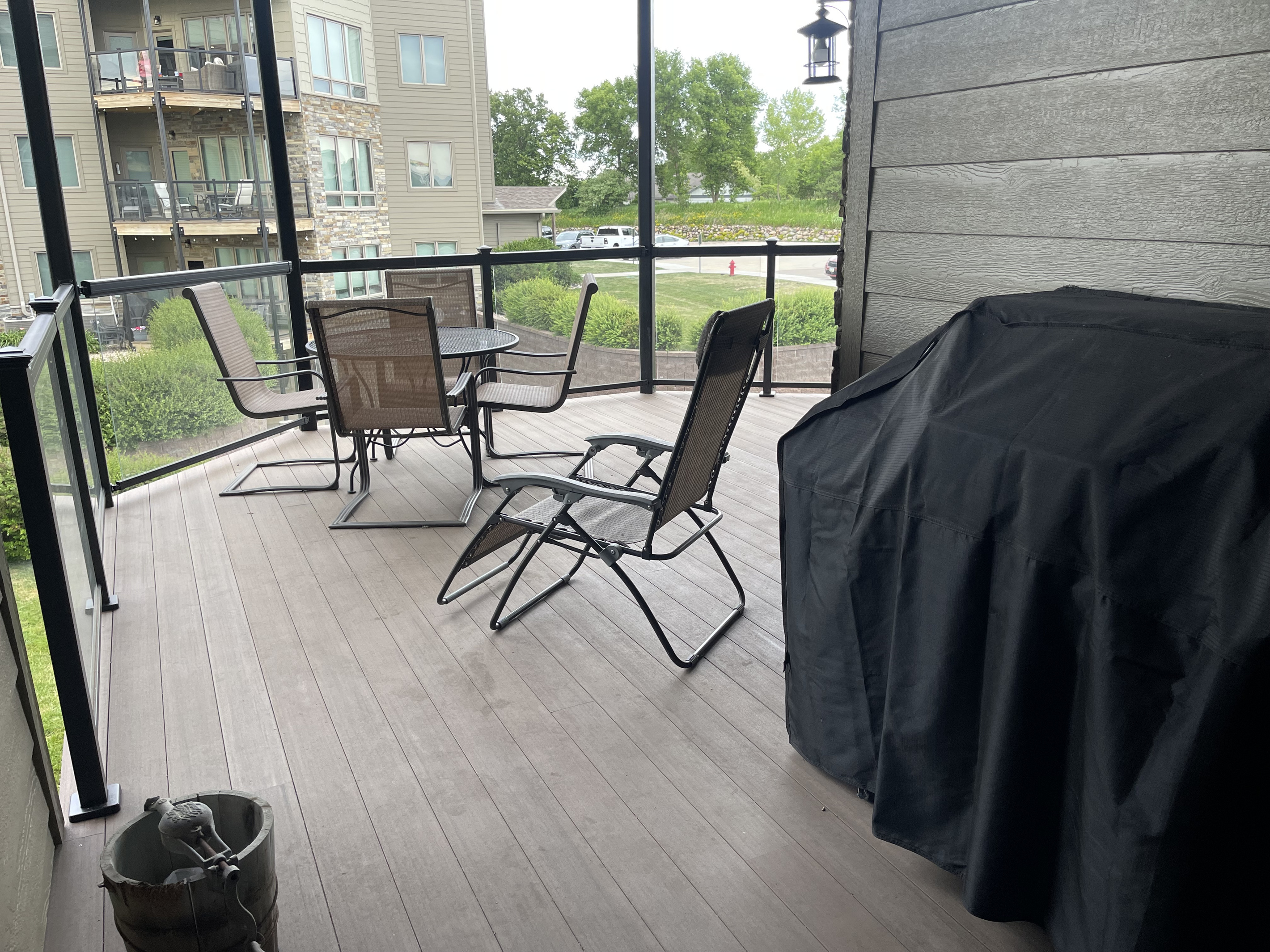 Deck wraps around to the master bedroom
