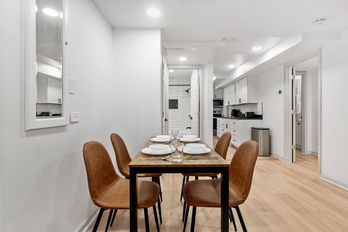 Dine comfortably with a partner, friend, small crew. Open layout for ease.