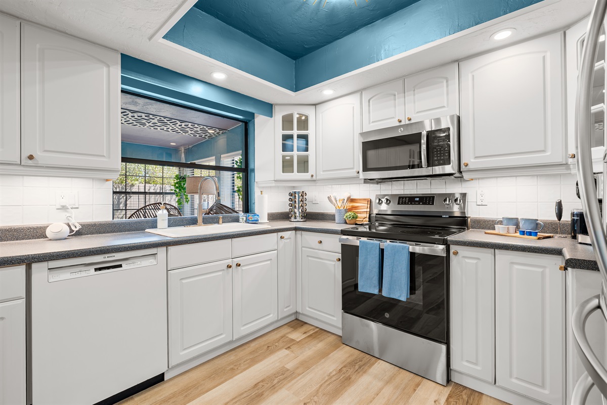 Fully stocked kitchen to prepare meals for the whole family