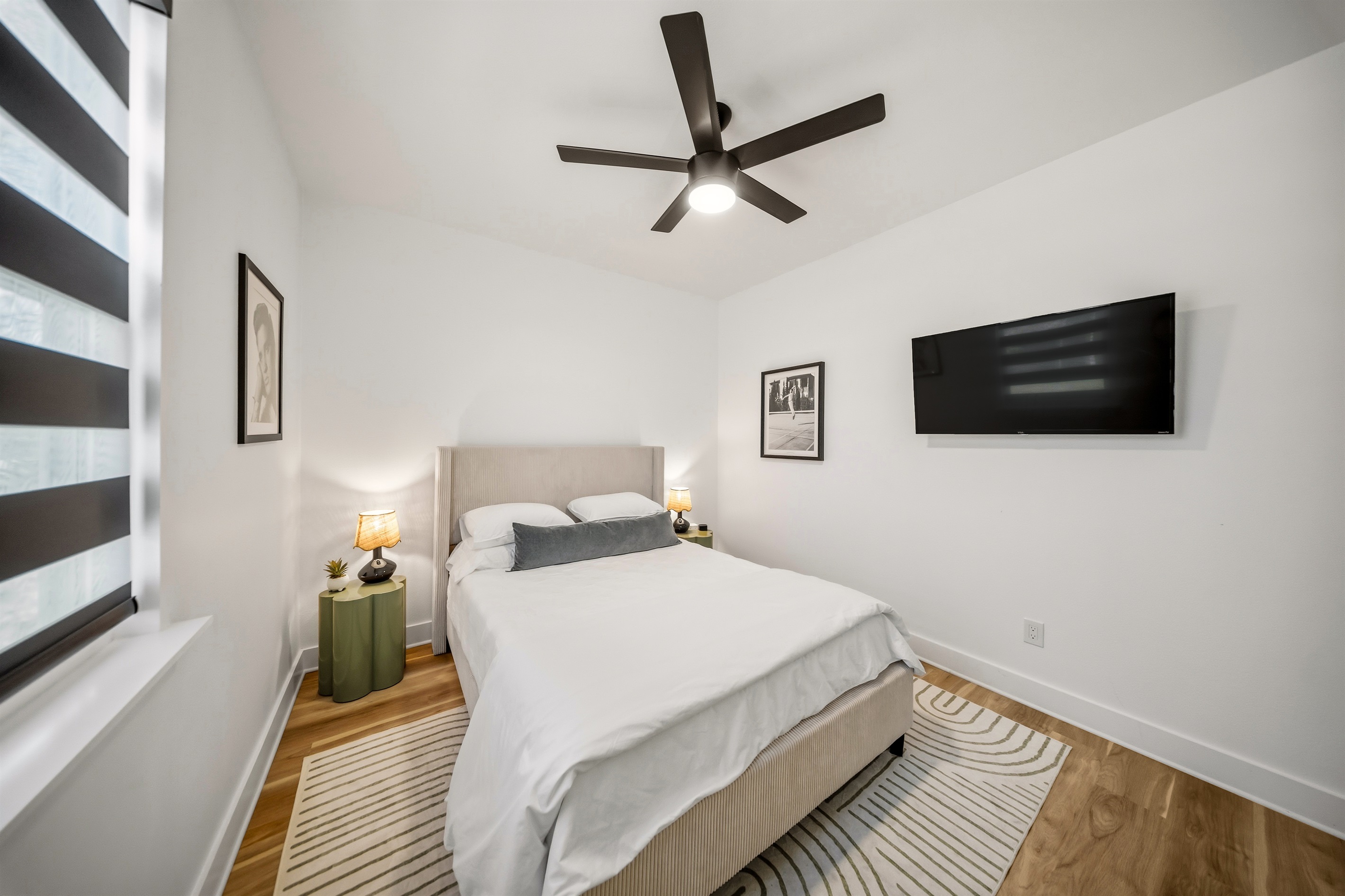 Bedroom 2 Queen Bed - we have an extra XL Twin roll-away bed in the closet. 