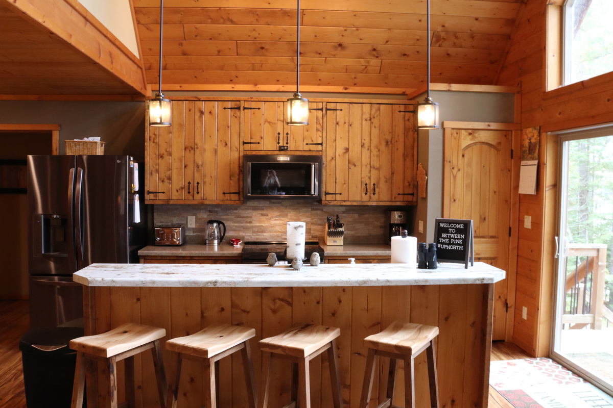 Kitchen and Breakfast Bar Seating - Main Level