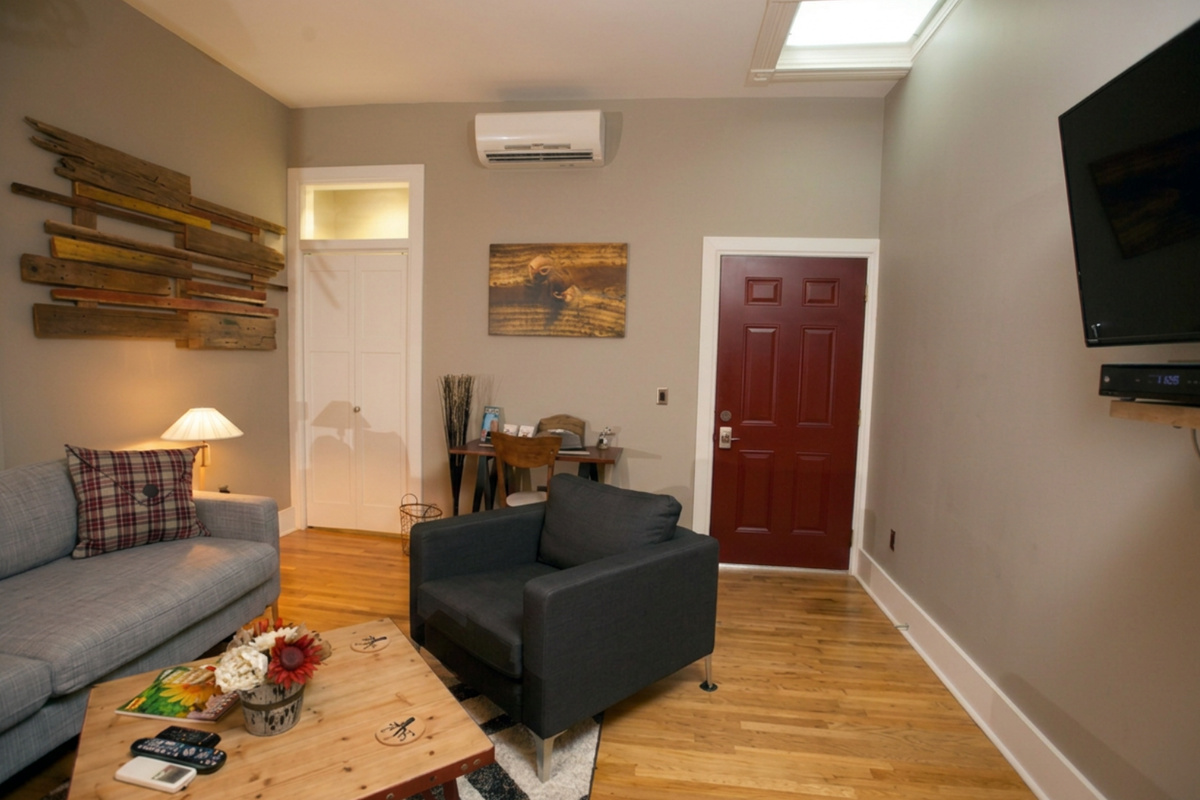 Skorda’s wall-mounted Smart TV offers Hulu + Live TV (no ads)
