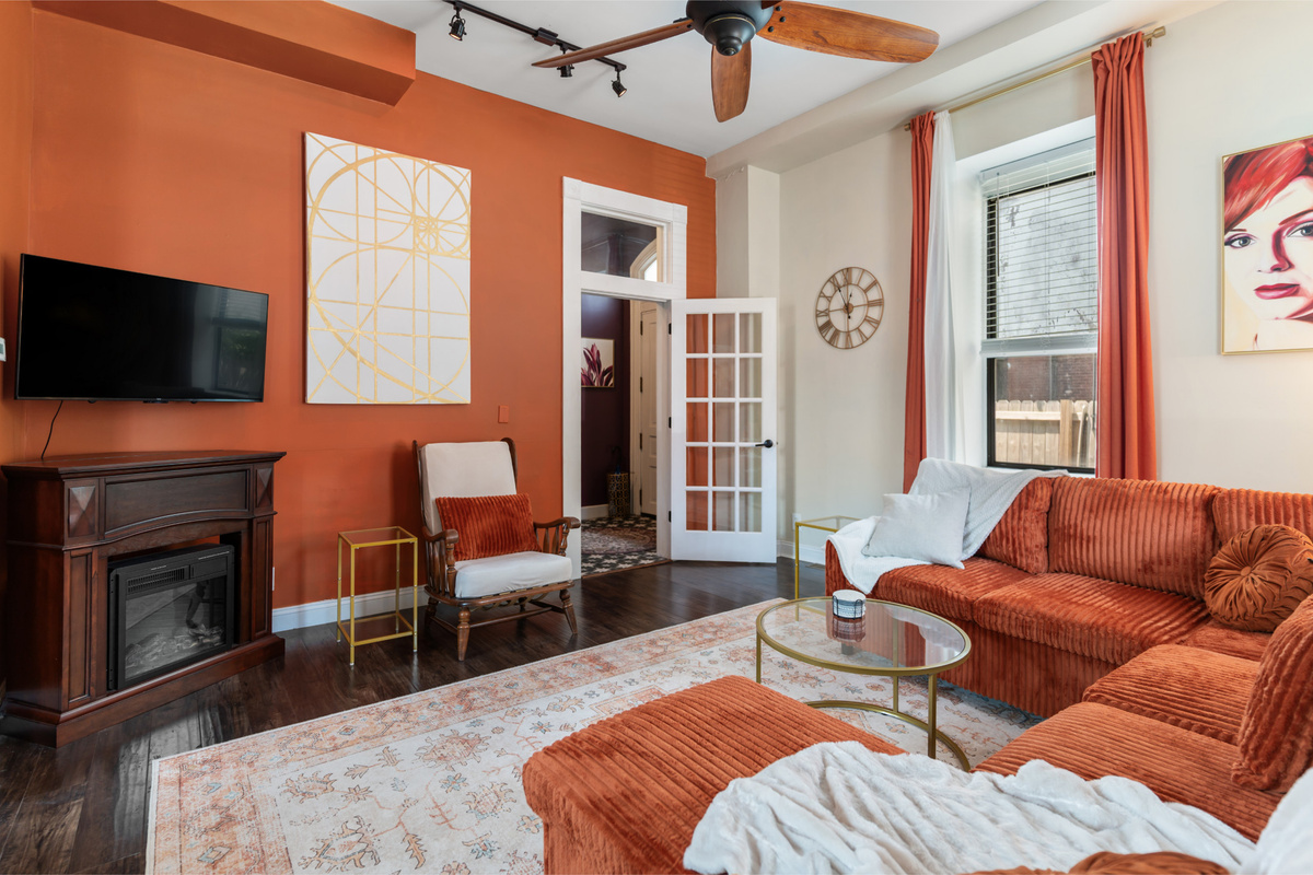 Movie night, morning coffee, or a glass of wine by the fire - this room was made for slowing down.