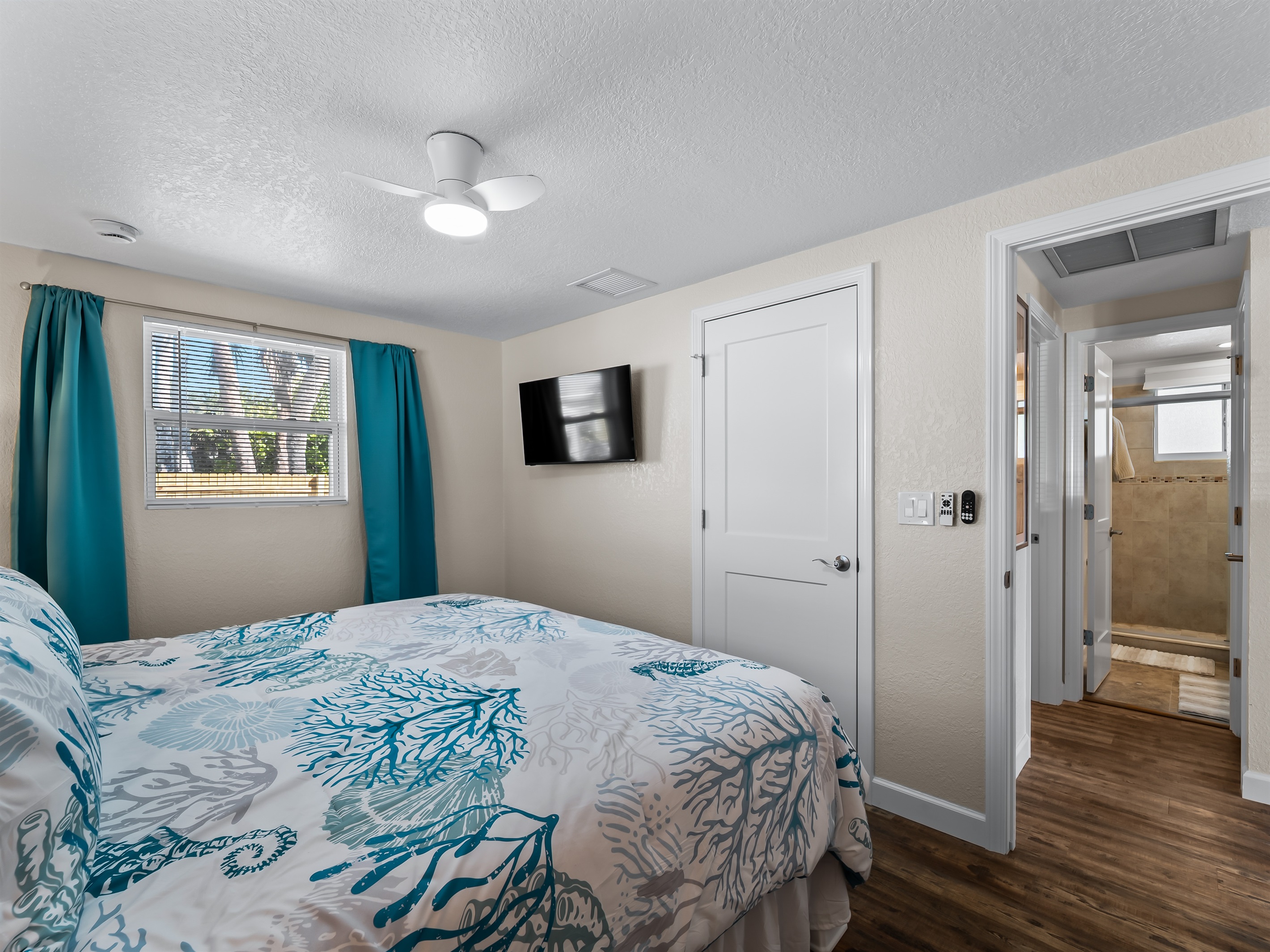 King Bedroom