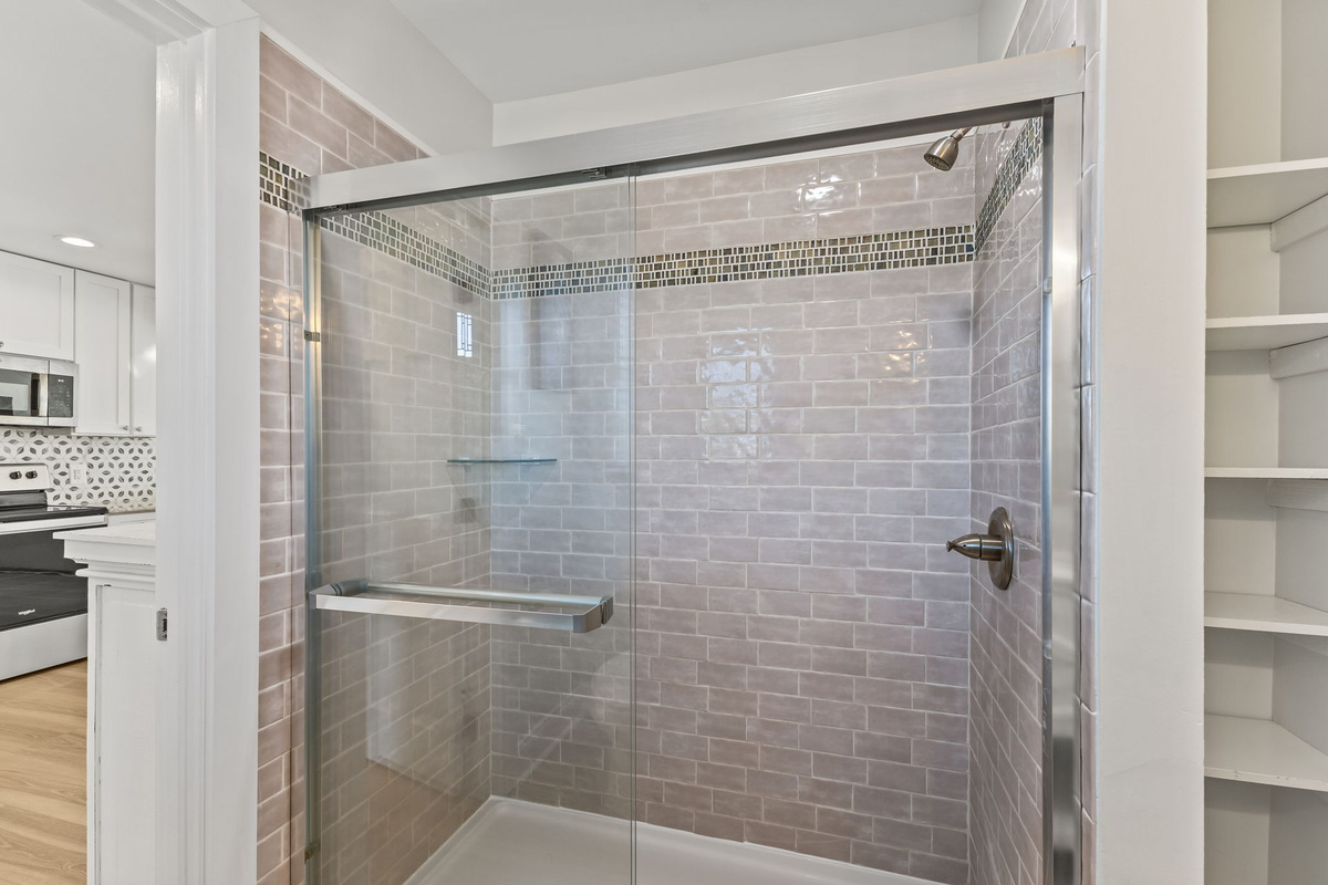 Rinse off and refresh in the spacious walk-in shower, perfect after a sun-filled day at the beach or by the pool