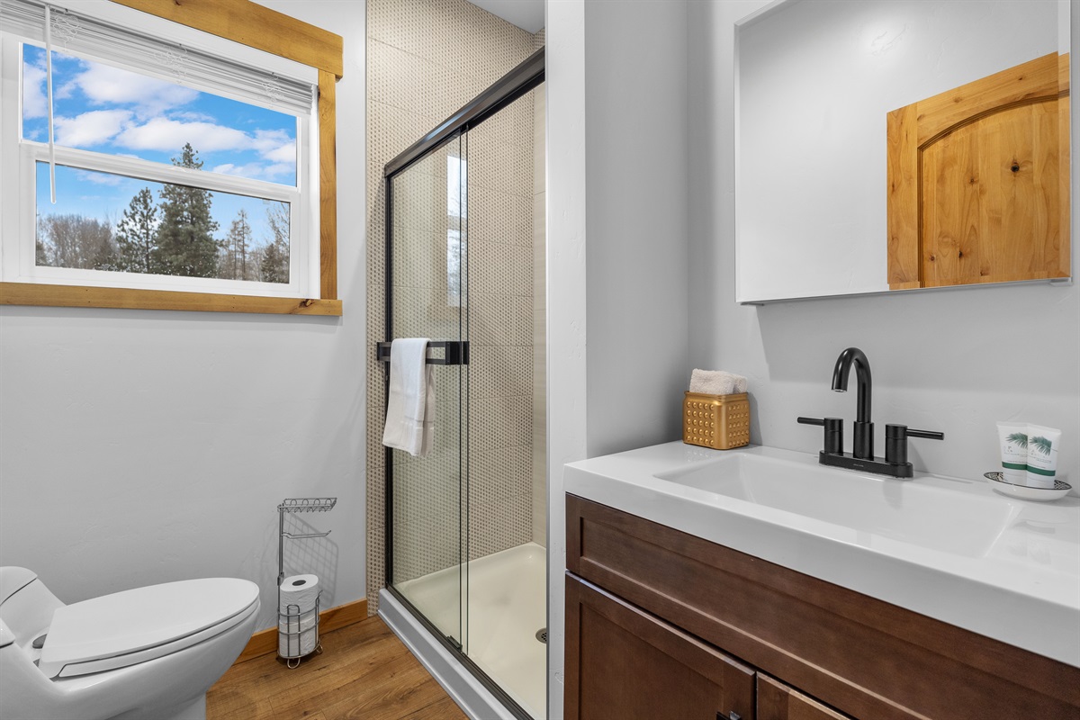 Upstairs Bath