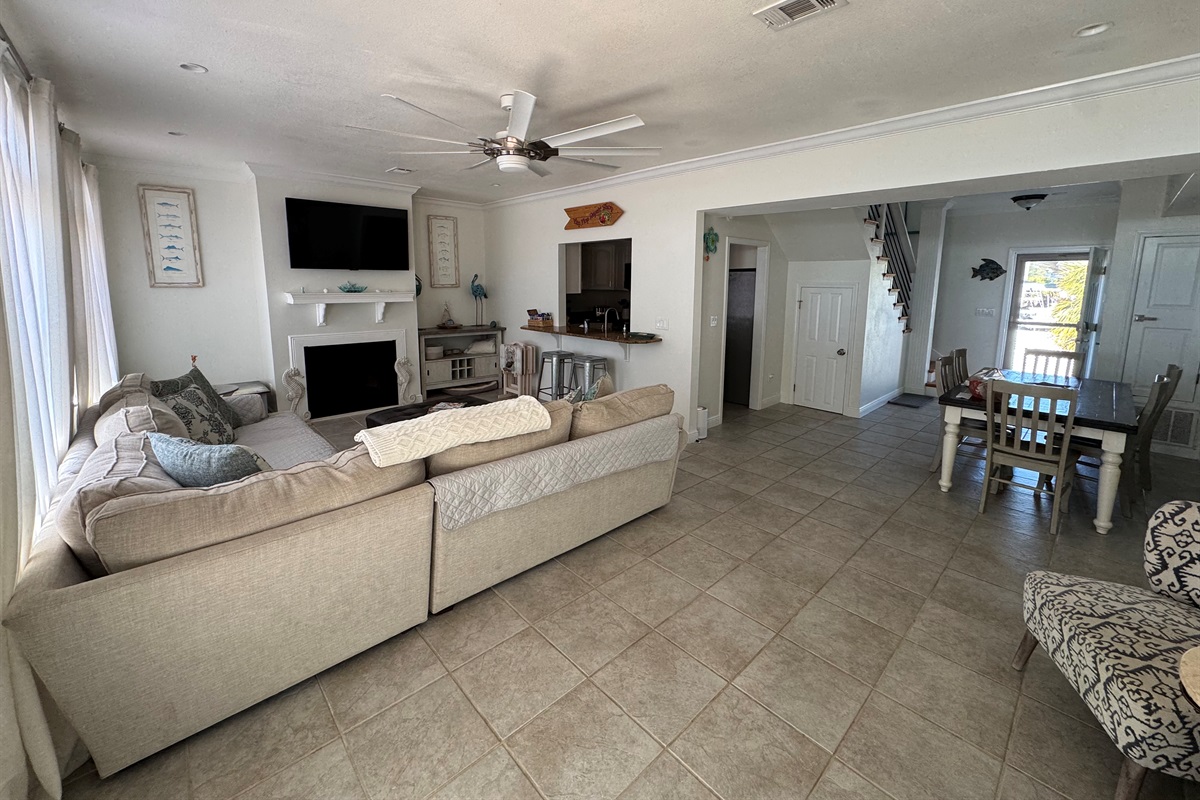 living area off the kitchen and dining area