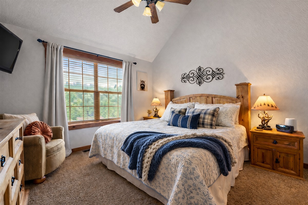 King bedroom with en suite 