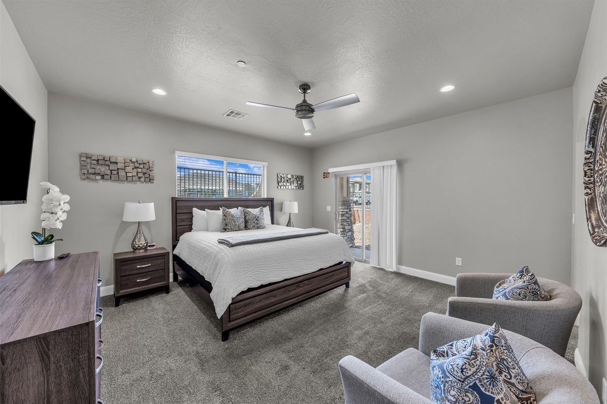 Spacious king suite + patio access