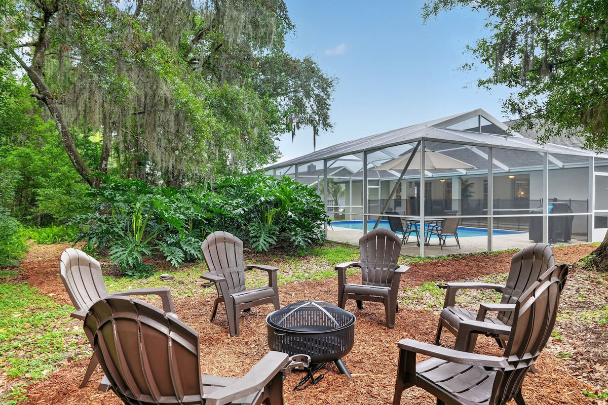 The perfect spot for cooler nights, make a fire and share all your favorite memories, hopes and dreams.  PLEASE NOTE:  firewood is not provided.