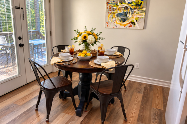 Eat in dining in the kitchen