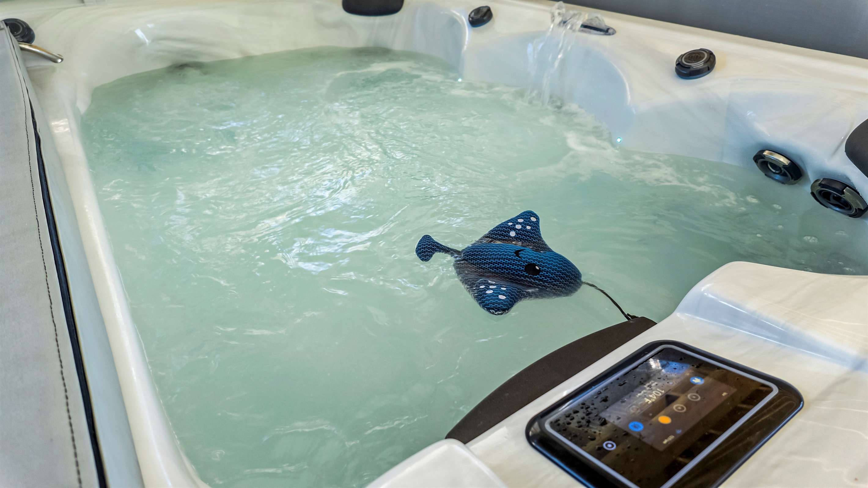 Experience the amazing massage capabilities of the hot tub.