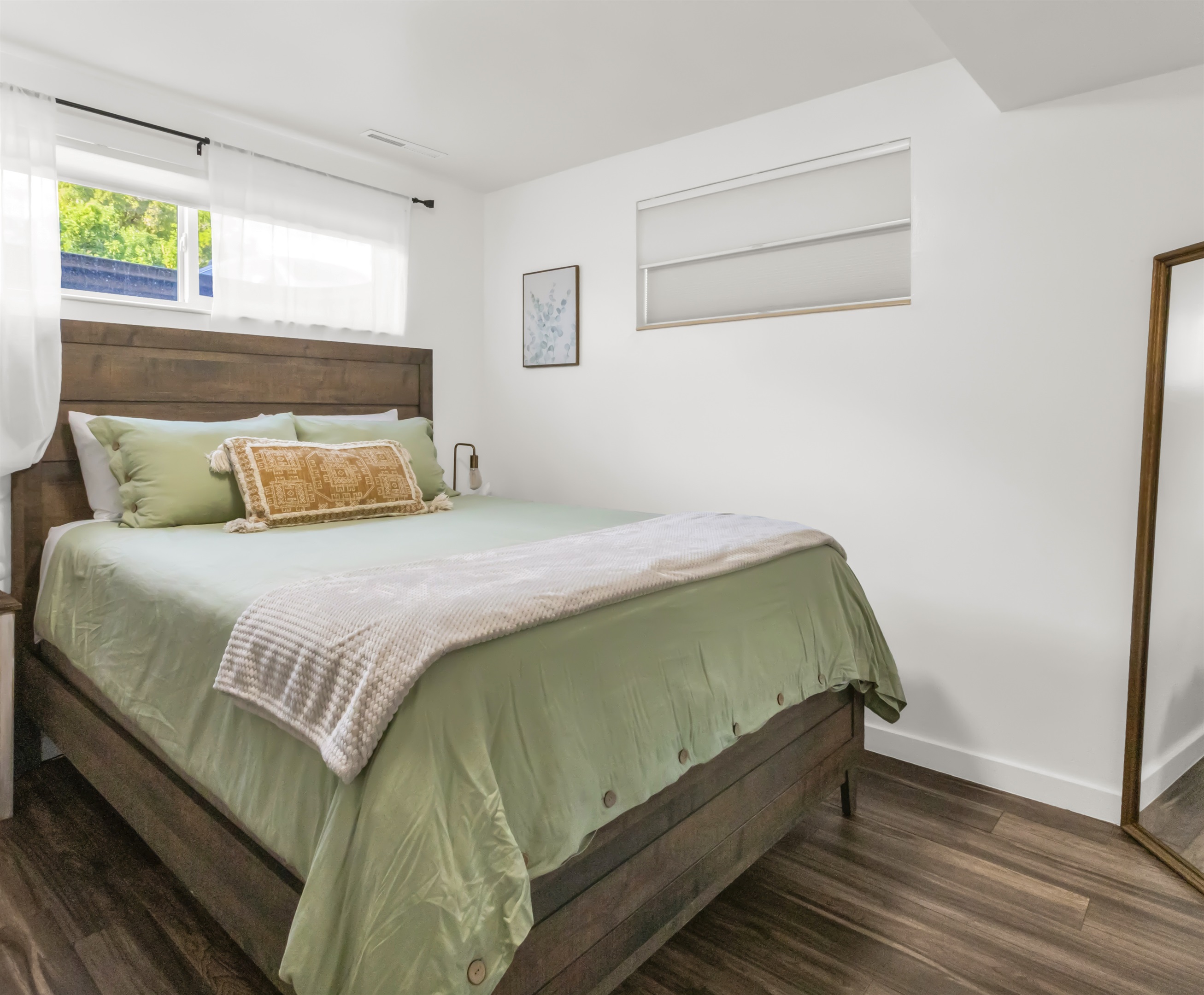 Queen in main bedroom
