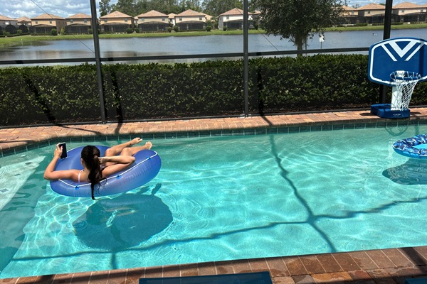 Peaceful, serene lounging time!