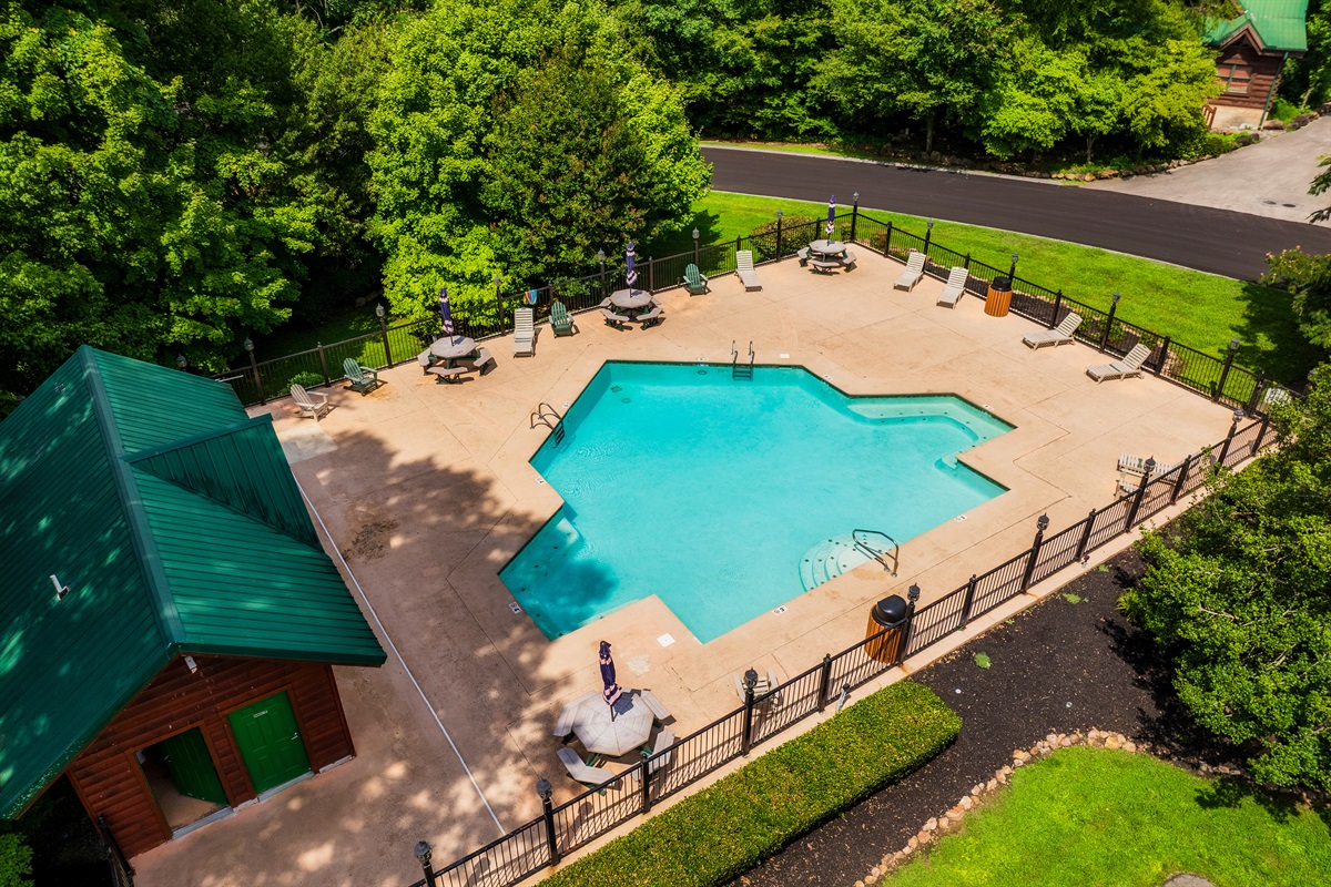 Community pool