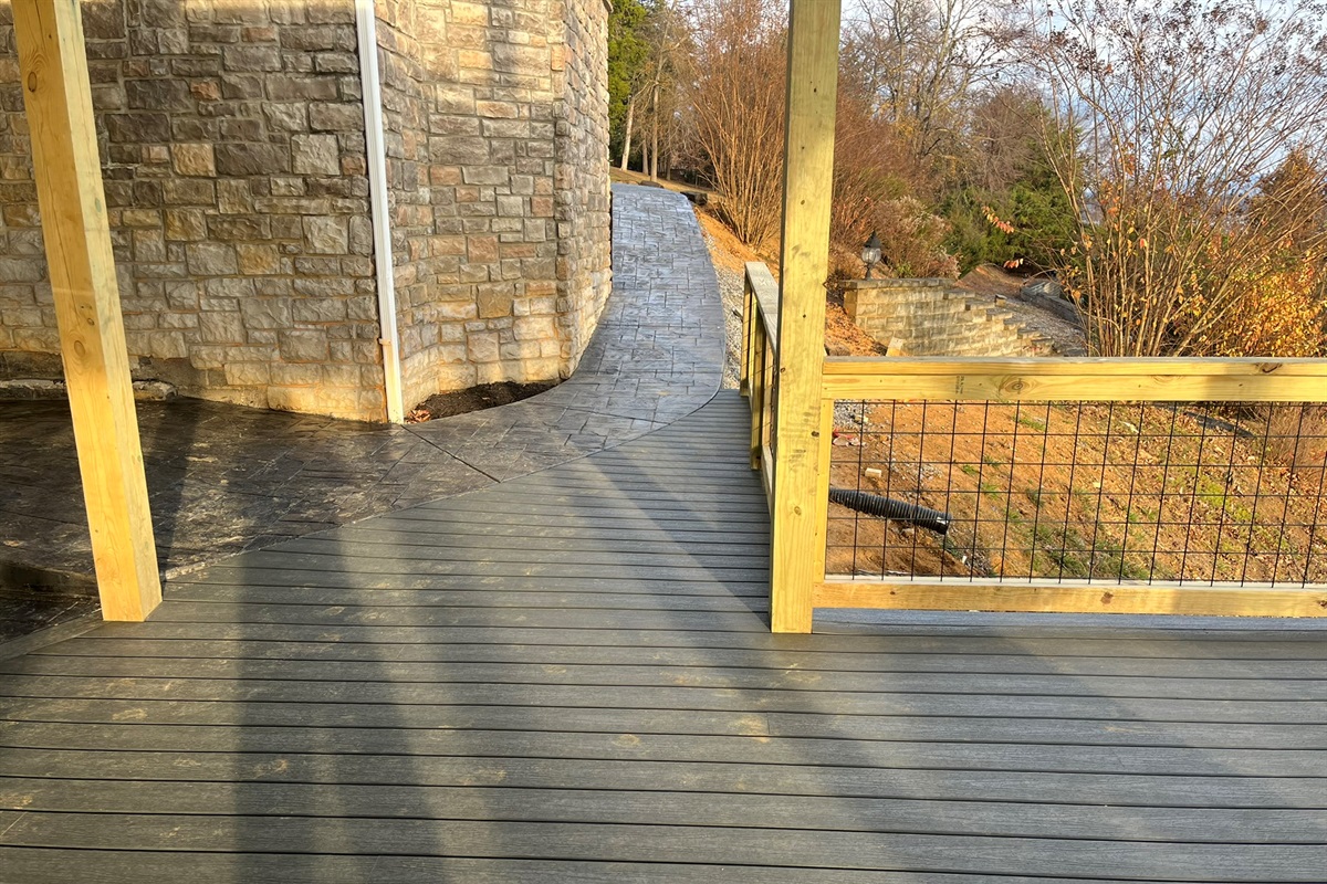 Wheelchair access to lower deck