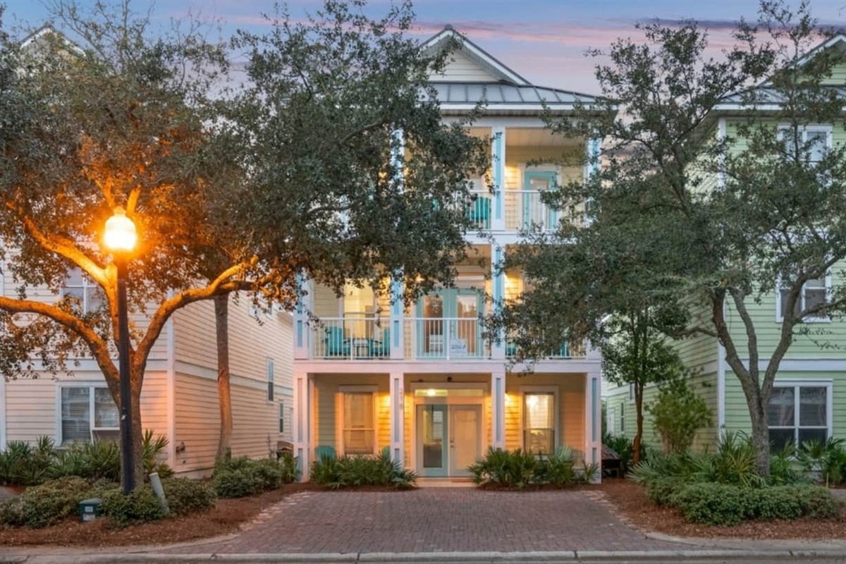 Welcome to Ahoy Bay Bungalow — your home away from home.
