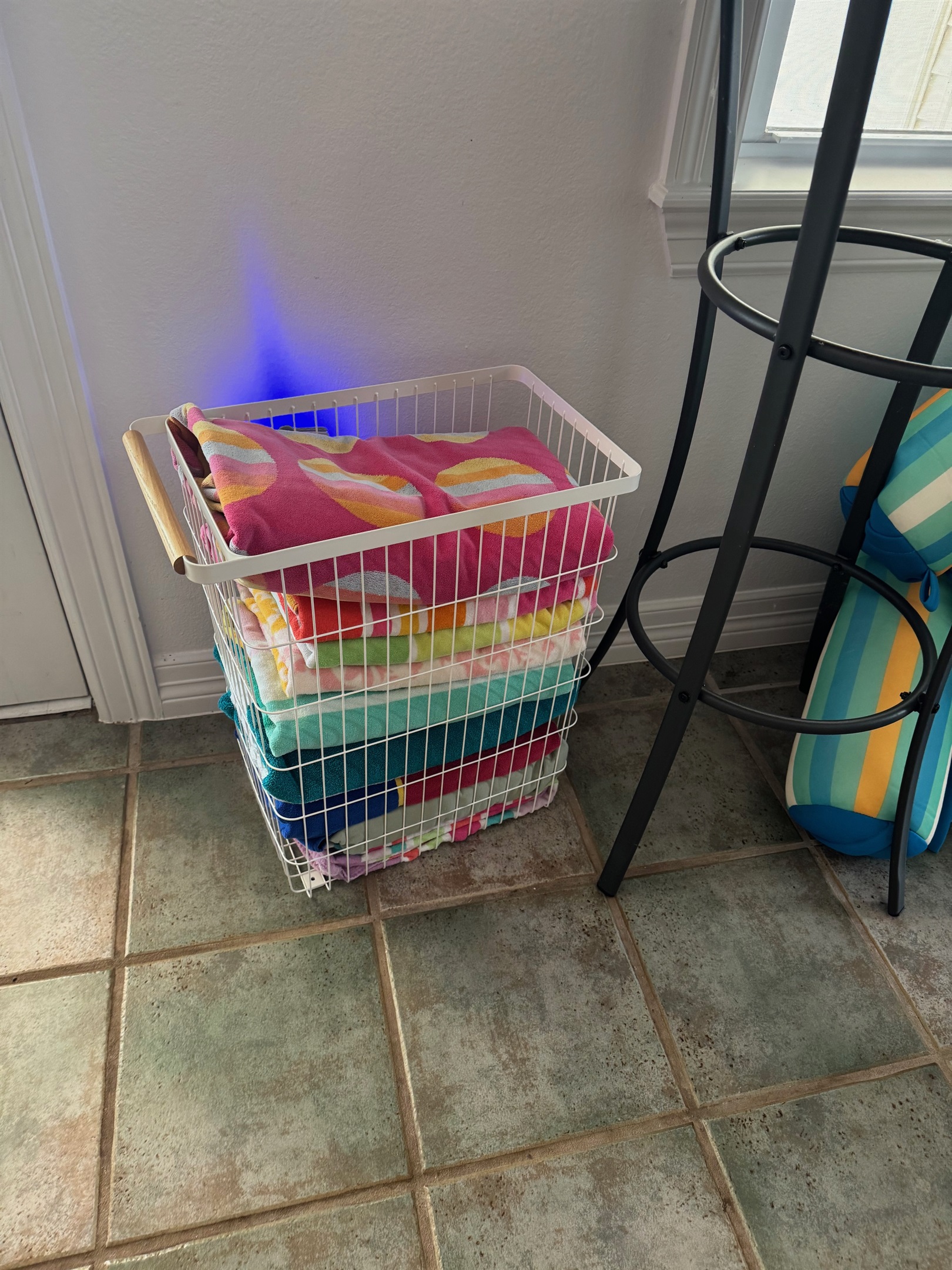 beach towels provided