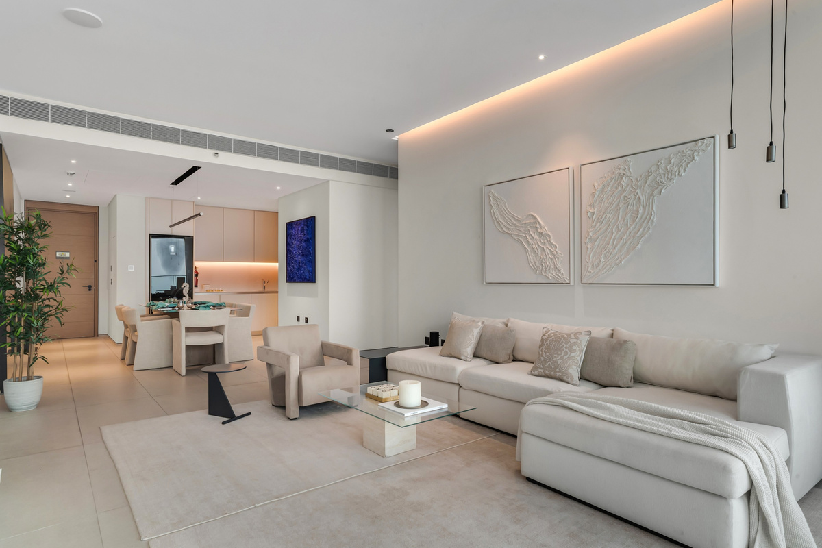 Large living room with panoramic view
