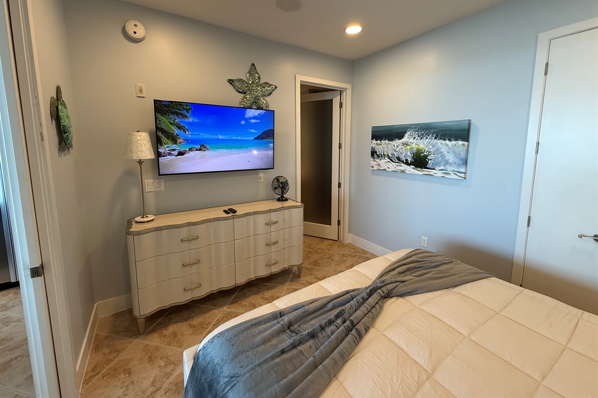 Master with 55 inch Samsung Smart TV!