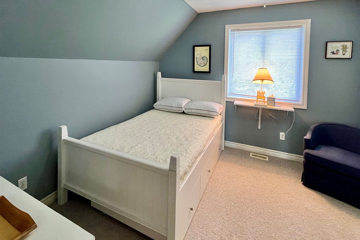 586498890d9b41238a3a974fa4852ef6 Large