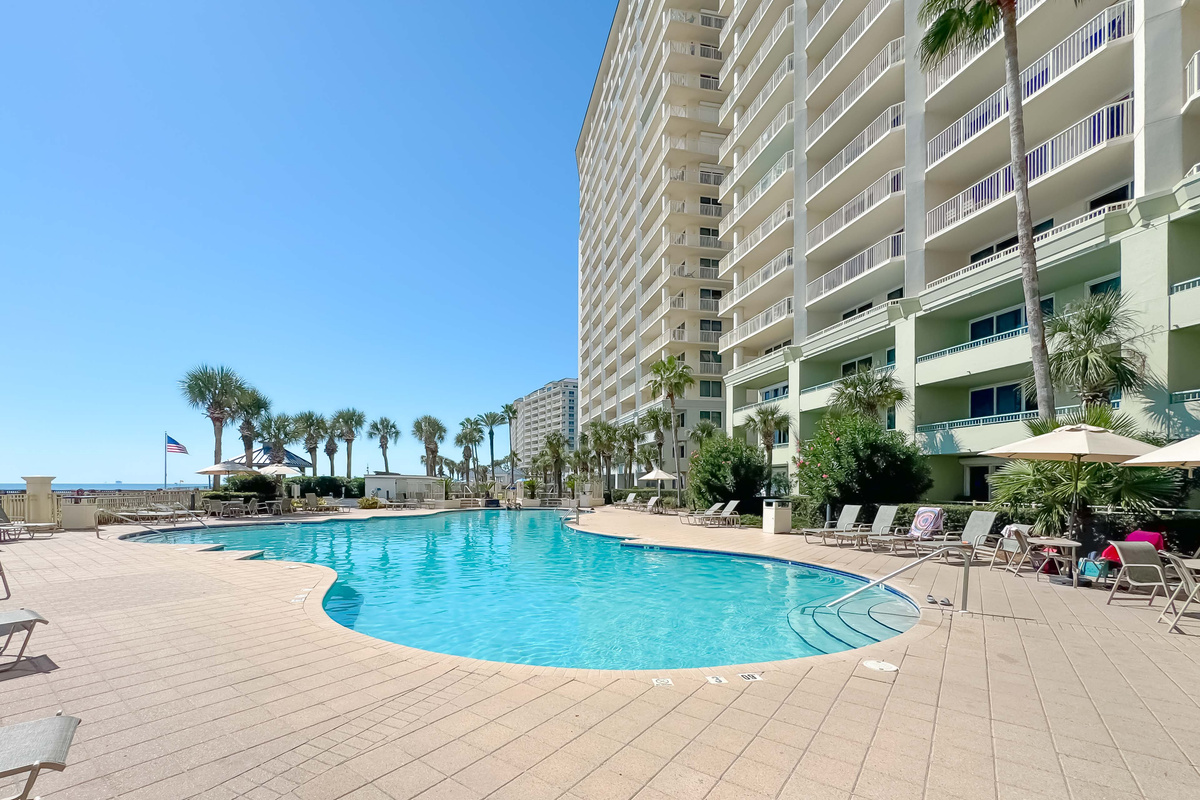 Pick any of the 4 tower pools to enjoy. This pool right at the bottom floor is the closest. And you'll also have a beautiful view of the Gulf.