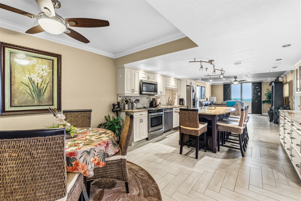 1-401, Gulf Island, lovely view of Gulf from Living area