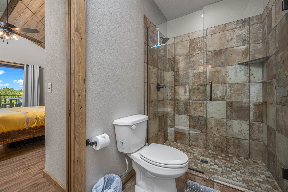 Bathroom connected to King #1