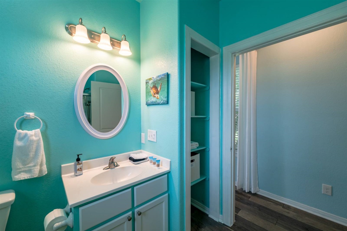 58887992d5944bf4a7f7d1337e15a67d Large | Beachhouse | Texas | TX | Vacation Homes | Galveston | Crystal Beach | Kokomo | Breezy Days | Beachfront Elegance | Sunrise Serenity | Southern Sands Property Management, LLC