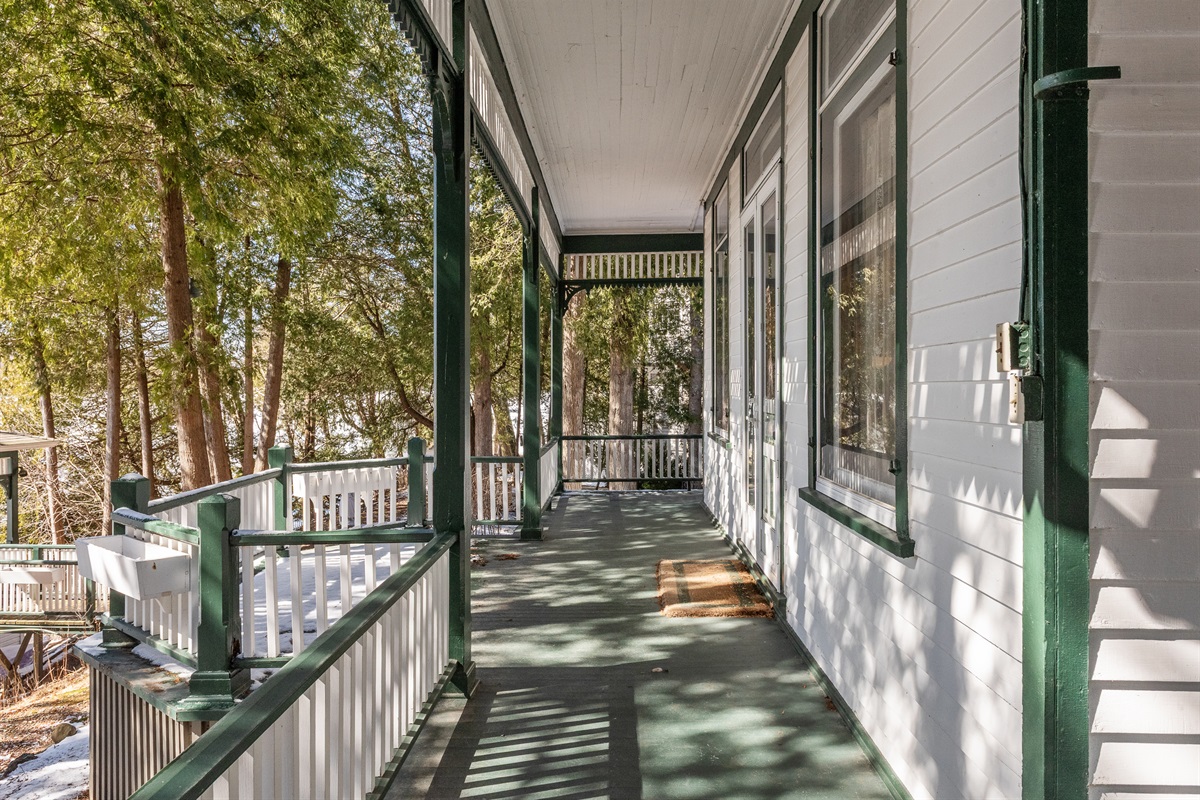 Beautiful wraparound porches. 