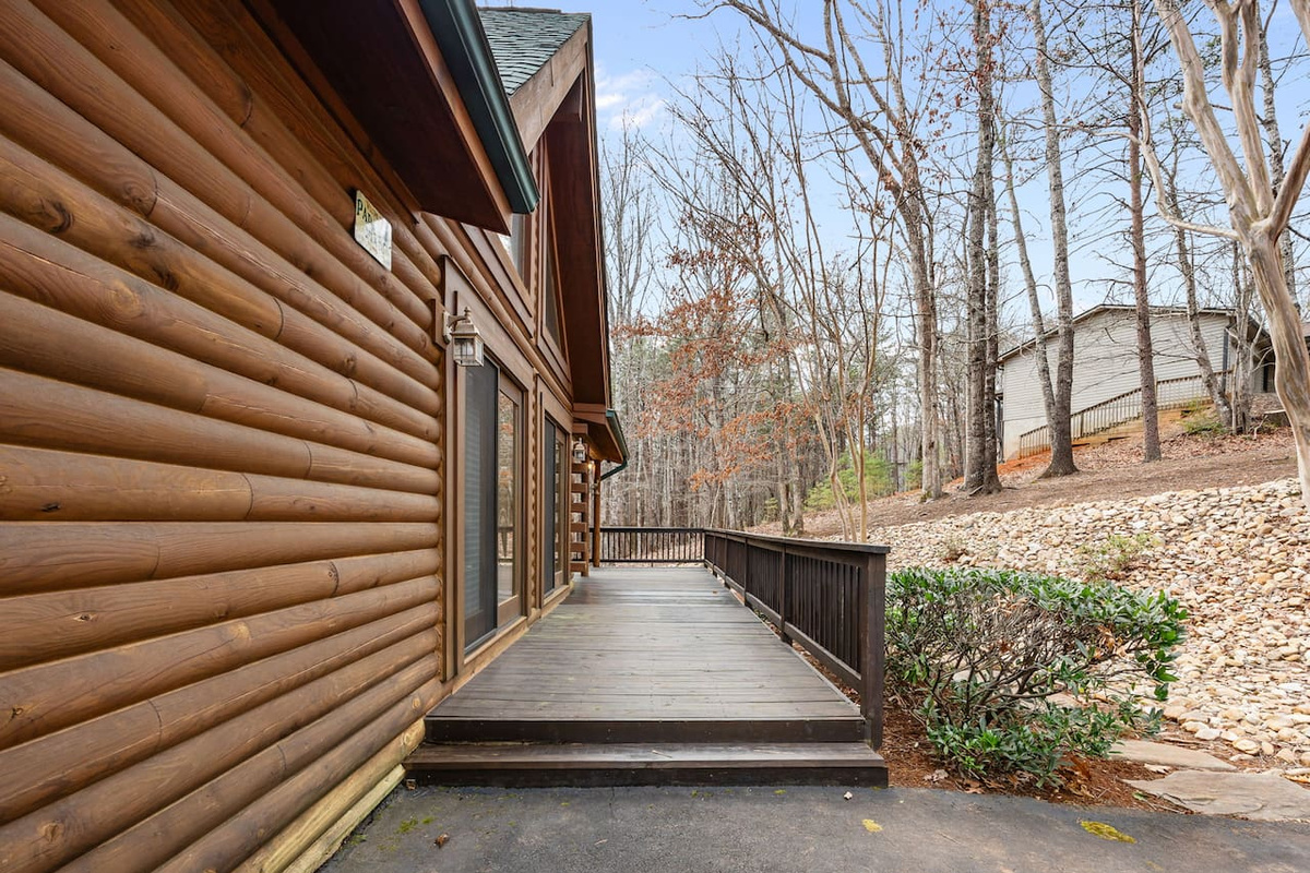 Walking up to the front porch of the cabin - main entry