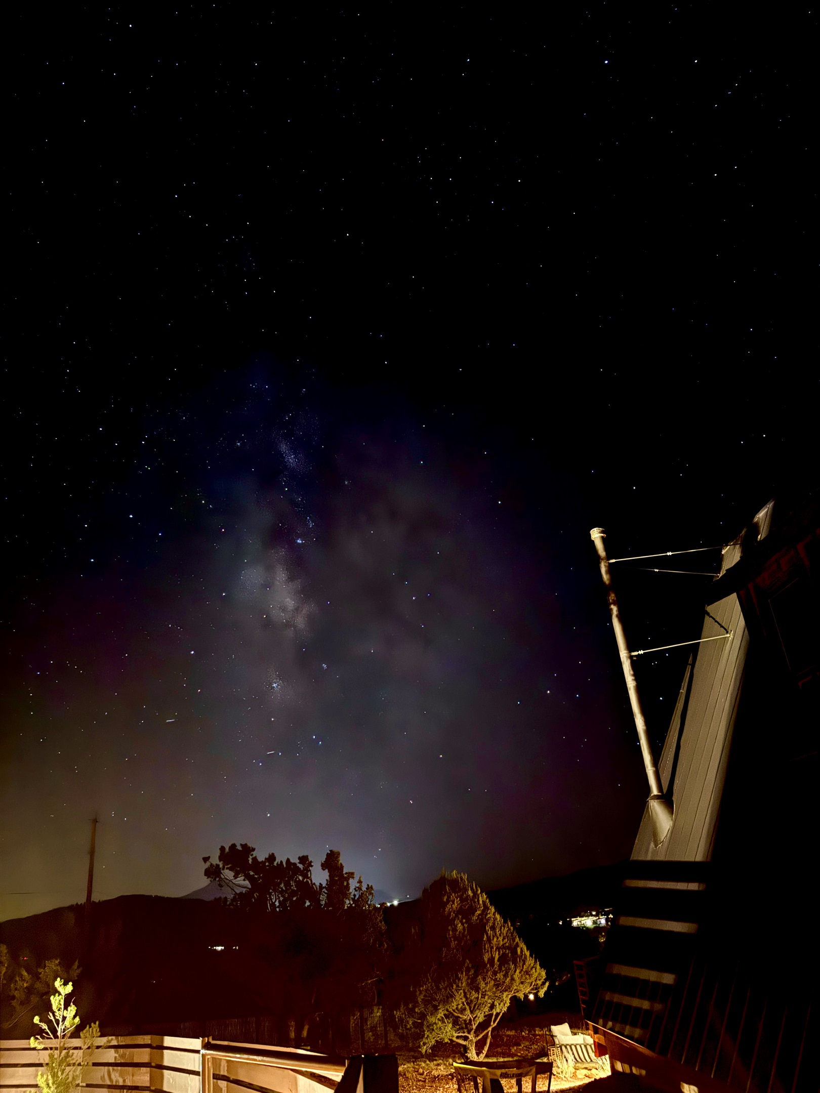 Dark sky right at the doorstep